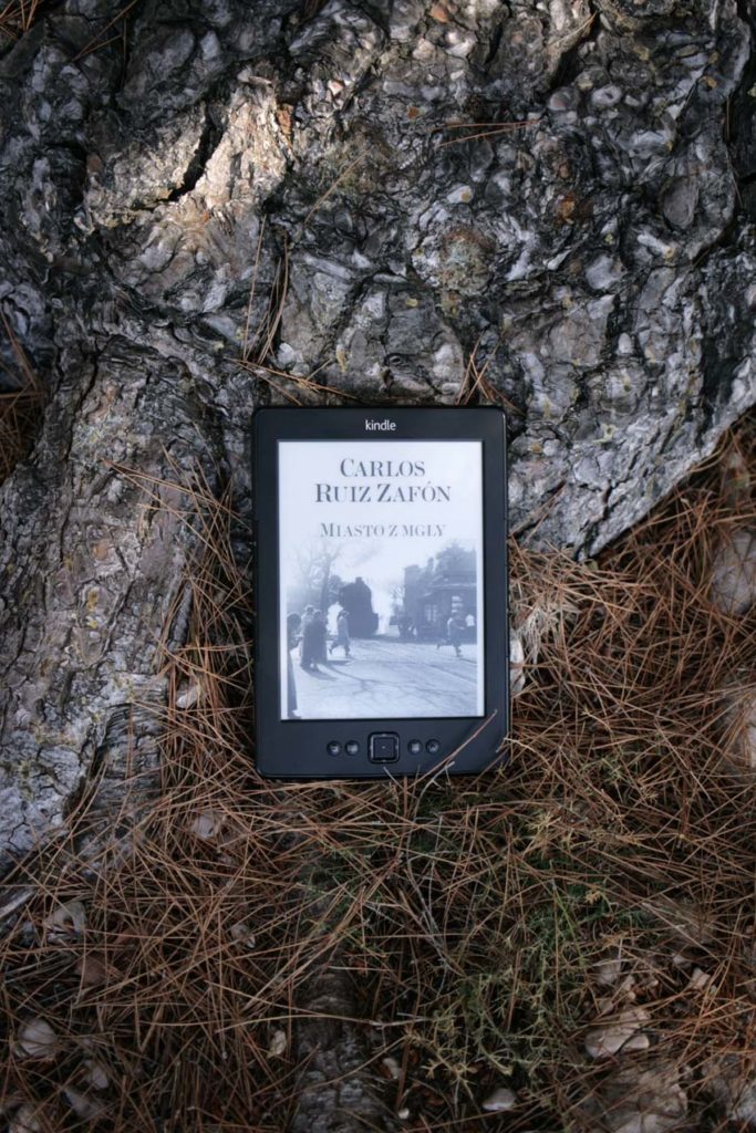 Miasto z mgły Carlos Ruiz Zafon