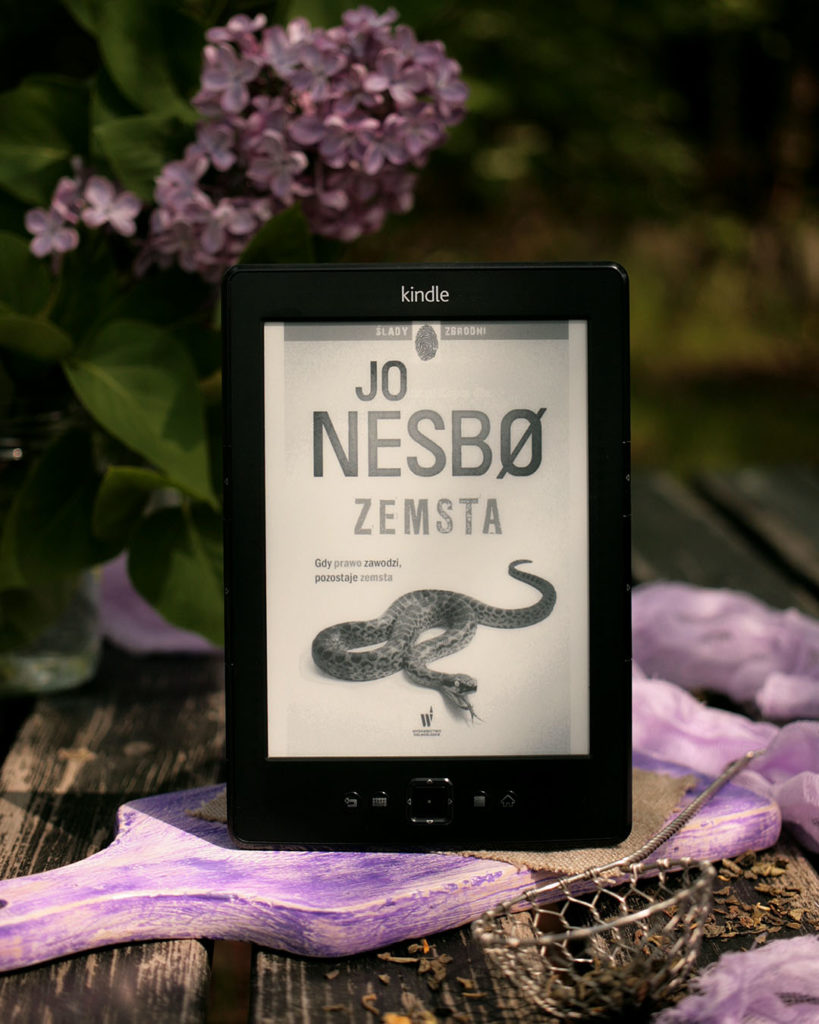 Zemsta Jo Nesbo czytanie na ekranie